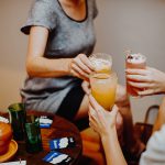 Trásh Dôsh: Franklin Bar promove happy hour com drink em dobro
