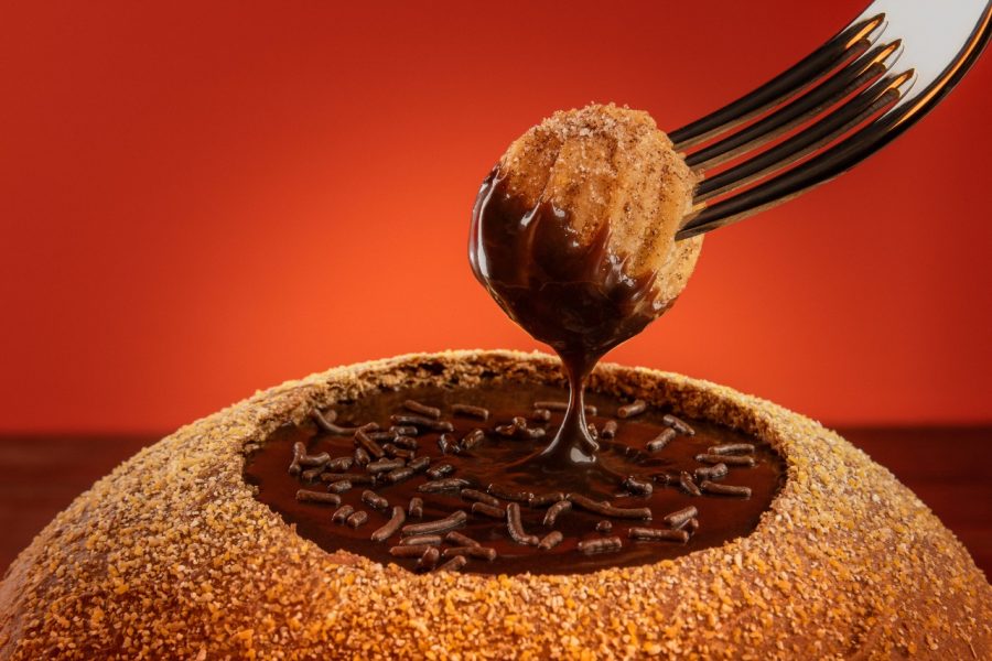 No Dia Munidal do Chocolate, conheça o fondue de brigadeiro do Outback