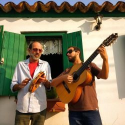 Gus Duarte e Duo Nosso Samba fazem show gratuito no Rio Tavares, em Florianópolis￼